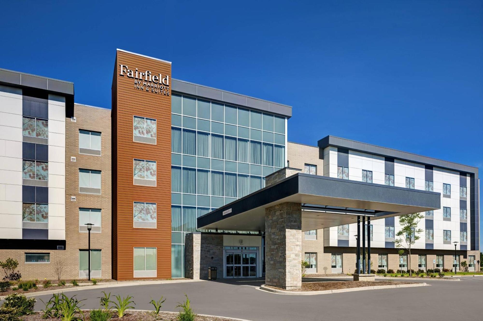 Fairfield Inn & Suites By Marriott Milwaukee Brookfield Eksteriør billede